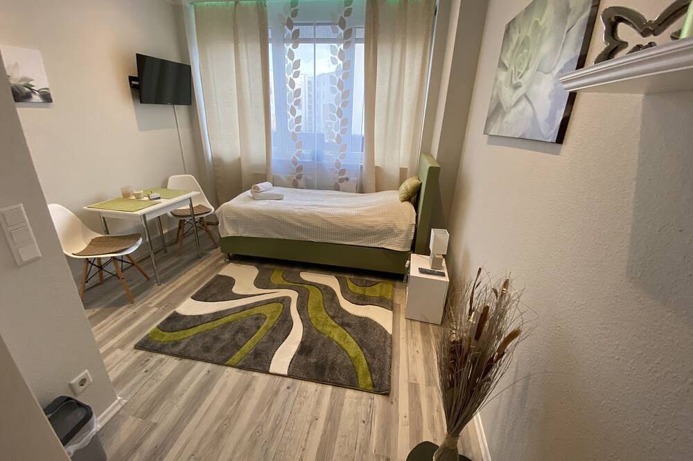 Entire apartment, Business Apartment Mainz in Mainz, Rhinehesse region