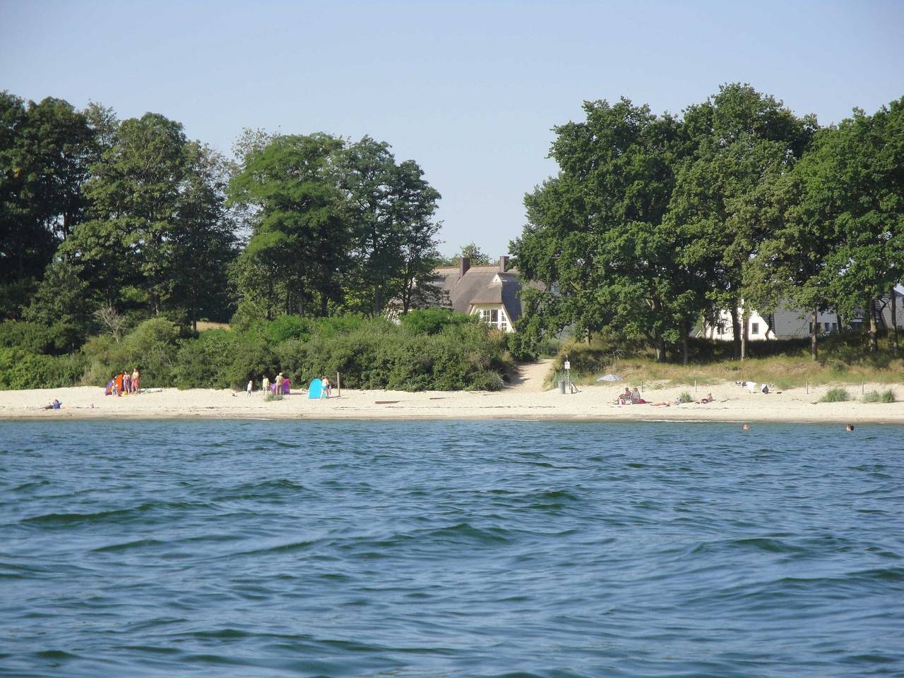 Ostsee Strandvilla Silvia - Ostsee Strandvilla Silvia 2 rechts in Lobbe Strand, Mönchgut