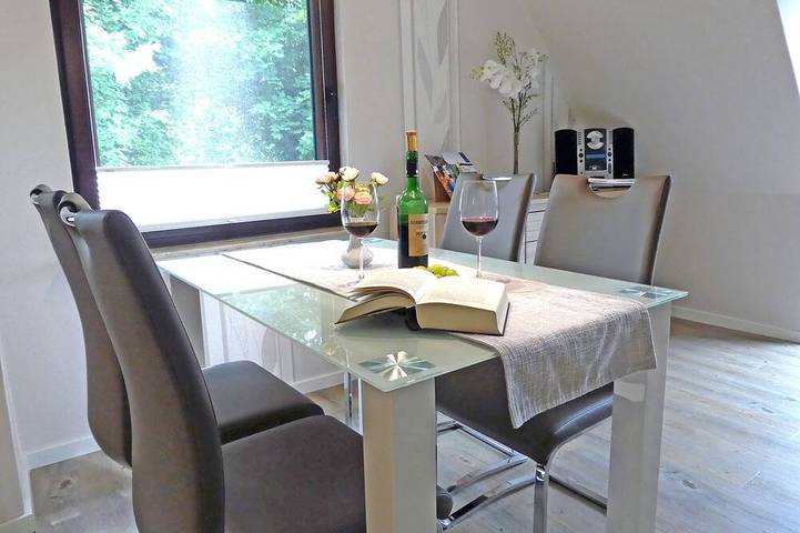 Ferienwohnung für 4 Personen, mit Balkon in Stade