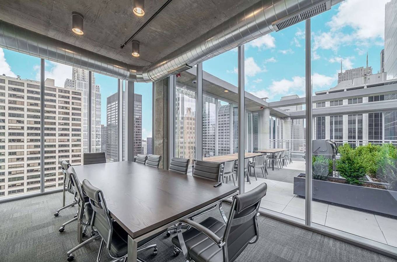 Apartamento entero, 2Br Apt Stunning Views Steps to Michigan Avenue in Chicago, Condado de Cook