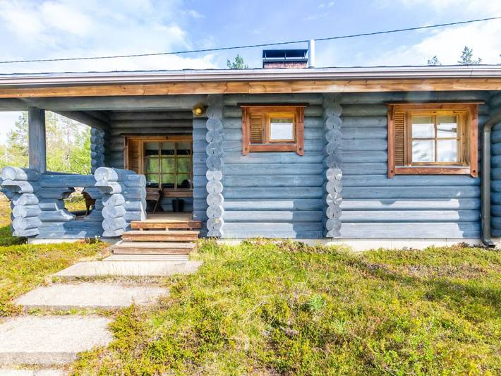 Log cabin for 4 people, with sauna in Lapland