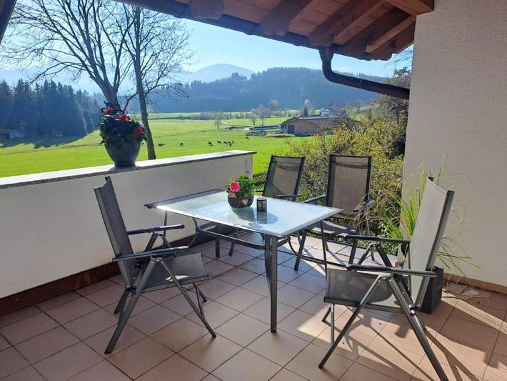 Ferienwohnung für 3 Personen, mit Balkon in Eisenberg