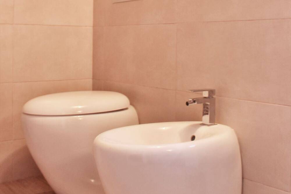 Apartamento entero, Entire apartment in the center of the city of the two seas... Taranto! in Taranto, Golfo de Tarento