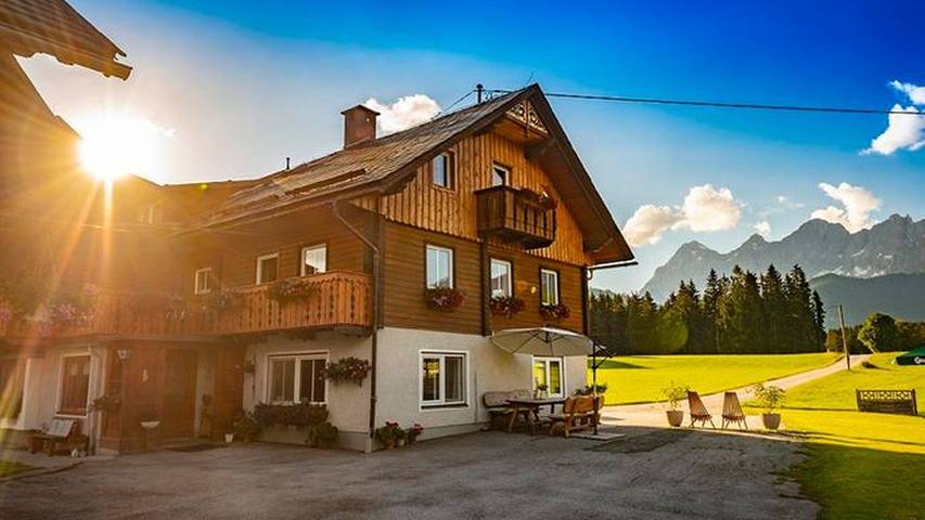 Bauernhof für 2 Personen, mit Terrasse und Garten in Ramsau am Dachstein