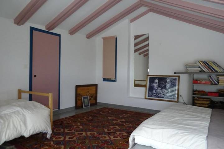 Location de vacances pour 9 personnes, avec piscine ainsi que vue et jardin, animaux acceptés à Lussan - 2