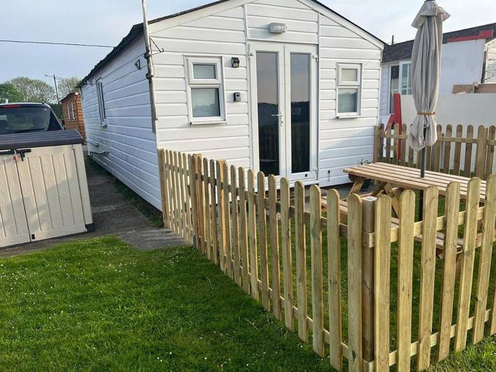 Chalet for 6 people, with Garden and View in Leysdown