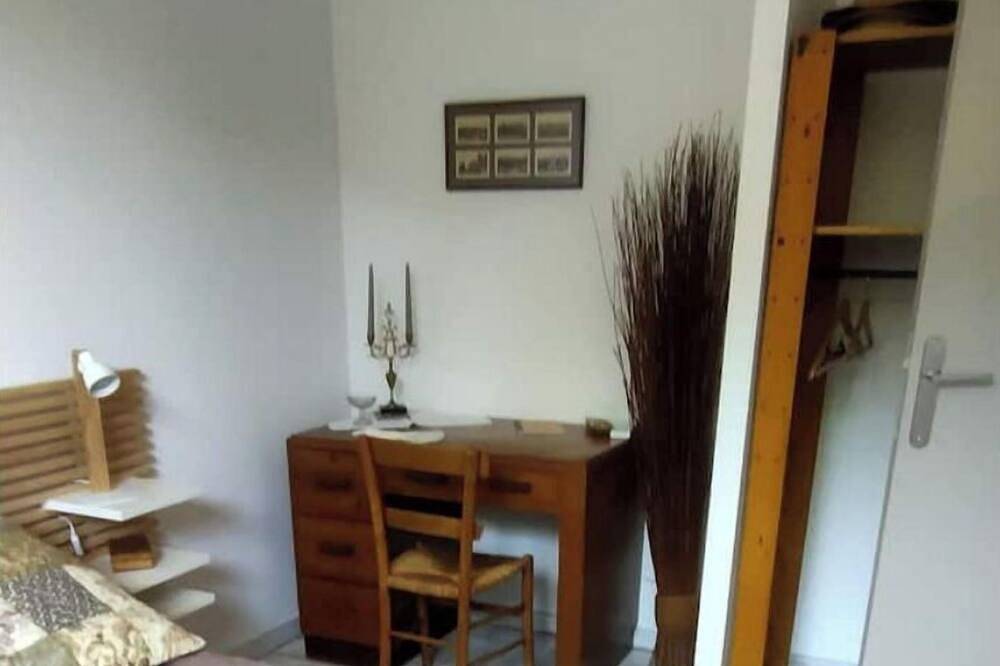 Joli rez de villa, classé ***,  terrasse et parking privé - Millau in Millau, Parc naturel régional des Grands Causses