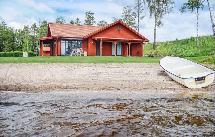 Hus för 4 Personer med trädgård in Bondstorp, Vaggeryds region
