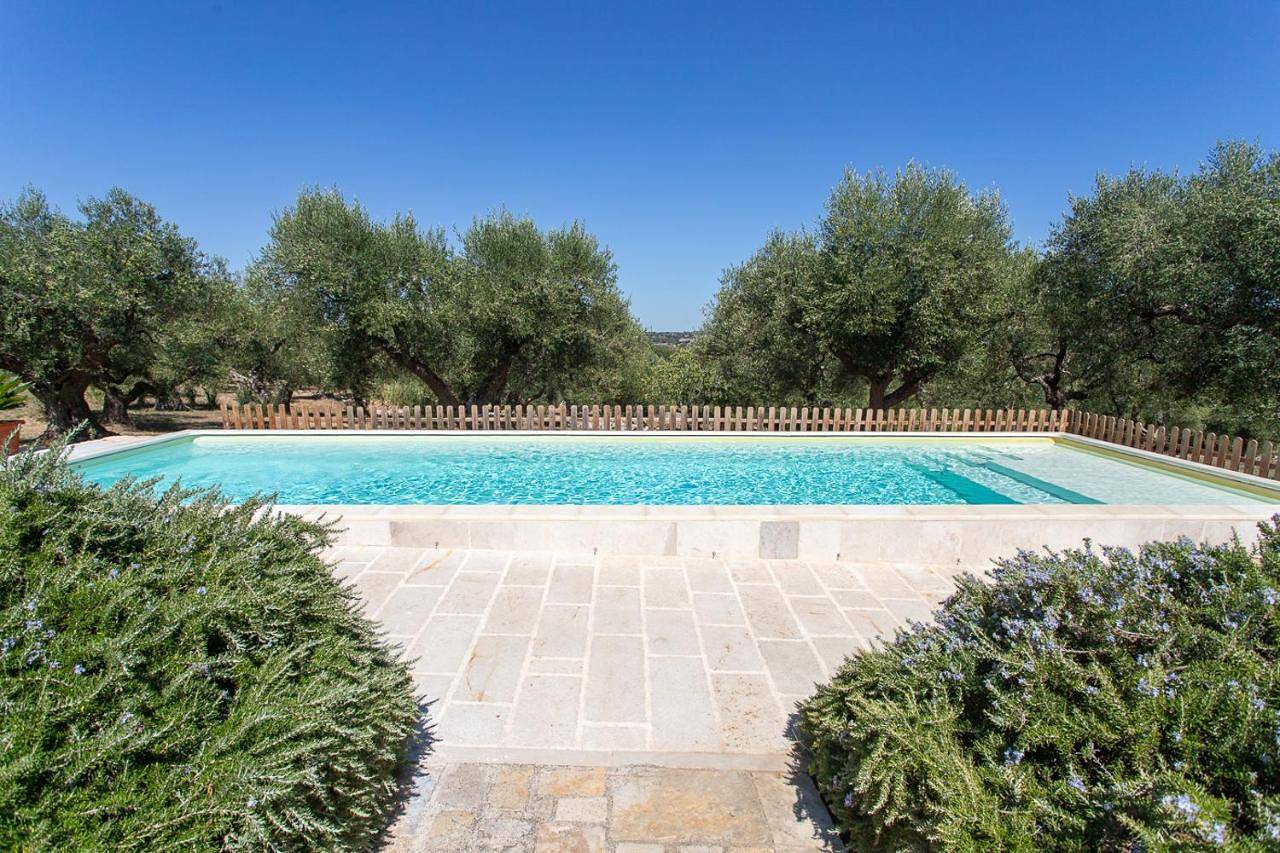 Tenuta Mastricale con piscina - Torre Antica e Trullo in Putignano, Provincia di Bari