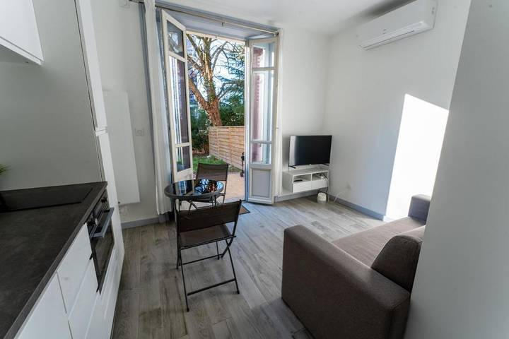 Appartement de vacances pour 2 personnes, avec jardin et terrasse, animaux acceptés