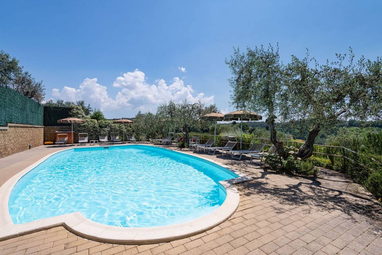 Ganze Wohnung, Oliveta Pettirosso in Poggibonsi, Chianti