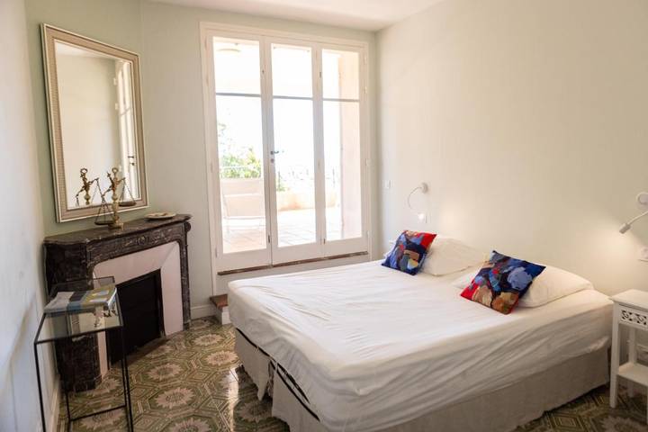 Maison d’hôte pour 2 personnes, avec terrasse et jardin ainsi que sauna et piscine à Le Castellet - 2