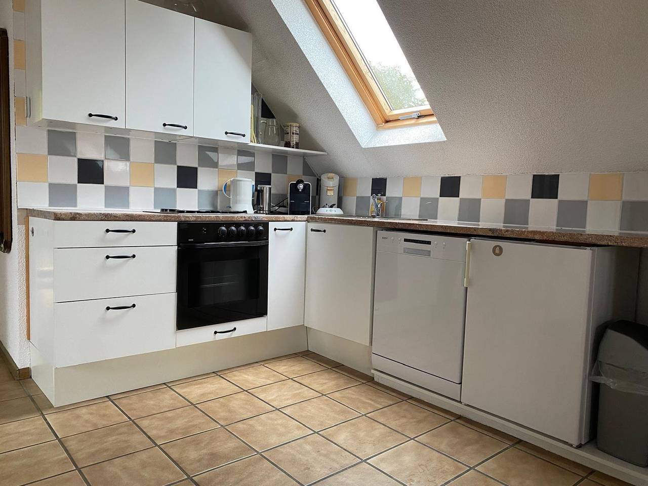 Entire apartment, Comfortable 4-person apartment with wood-burning stove in Frankenau, Hesse in Frankenau, Waldecker Land