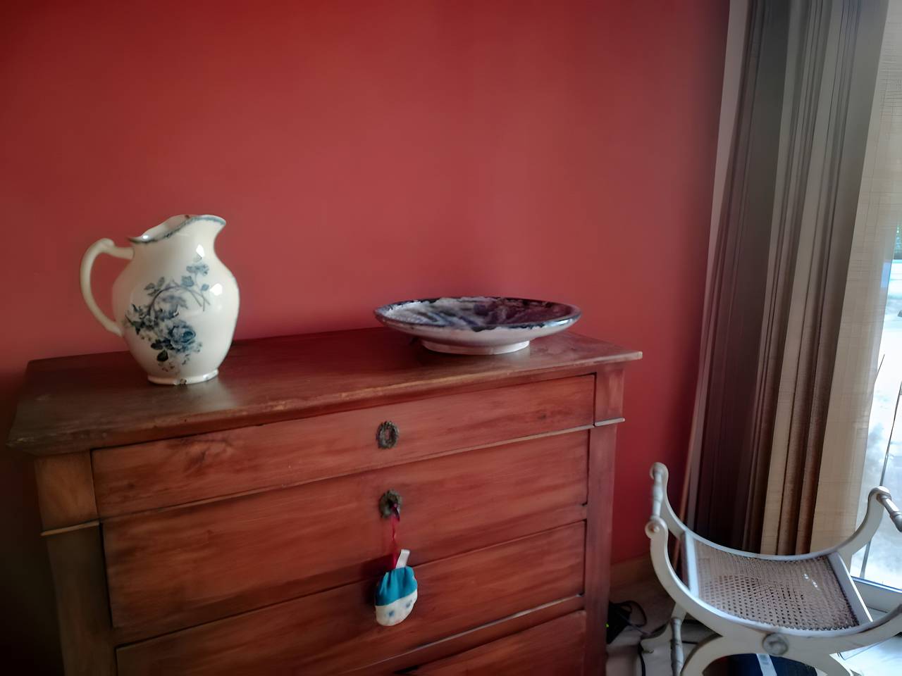 Chambre d’hôtes « Cordouan » avec terrasse privée, jardin commun et Wi-Fi in L'Houmeau, Région de La Rochelle
