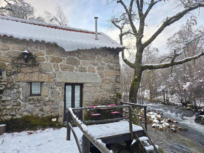 Gîte pour 4 personnes, avec jardin et vue, animaux acceptés à Castro Laboreiro - 4