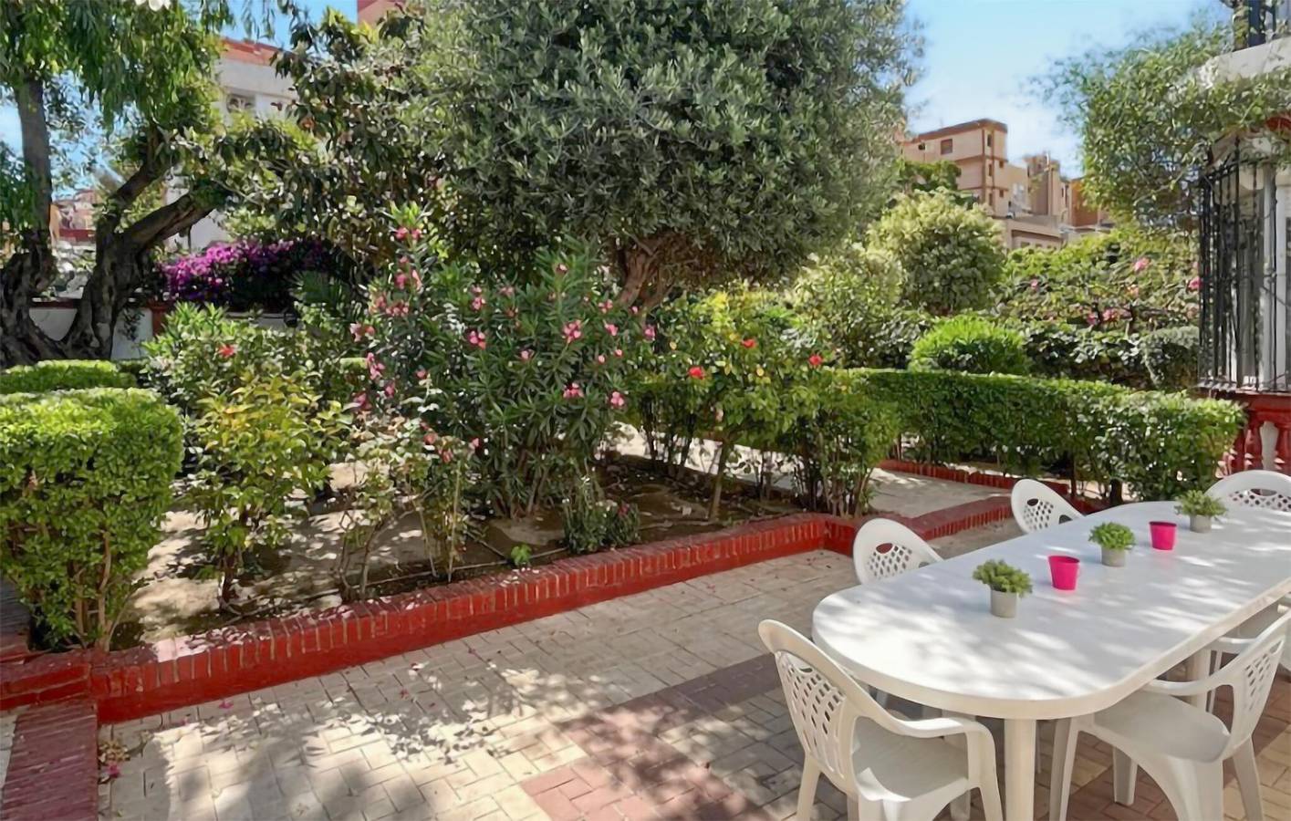 Feriehus for 5 personer med hage in Ciudad Jardín (Málaga), Malaga