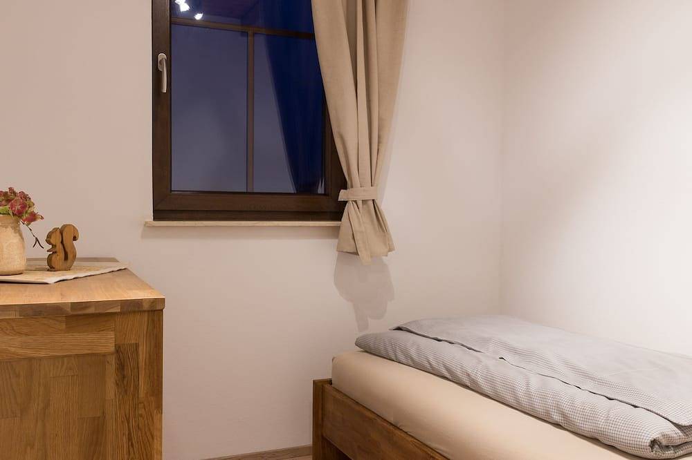 Modernes und rustikales Ferienhaus direkt am Wald in Altenberg, Osterzgebirge