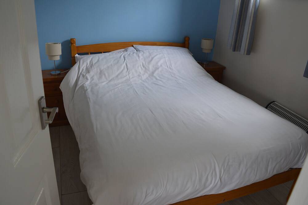 Beach View chalet stunning location overlooking sea & sandy beach Hickling 1 in California (Great Yarmouth), Great Yarmouth