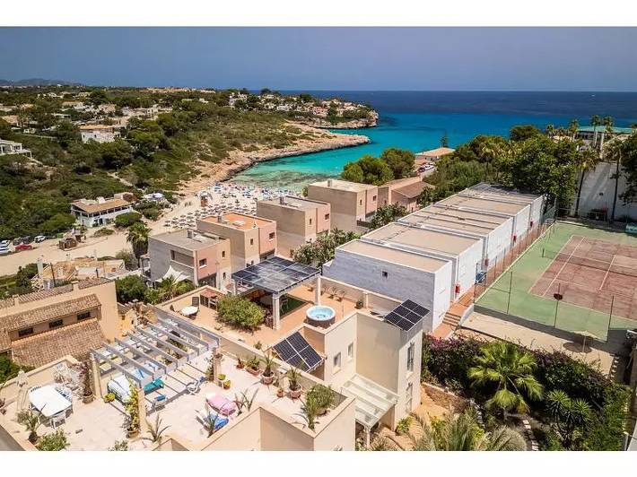 Ferienwohnung für 6 Personen, mit Terrasse und Pool in Cala Anguila - 3