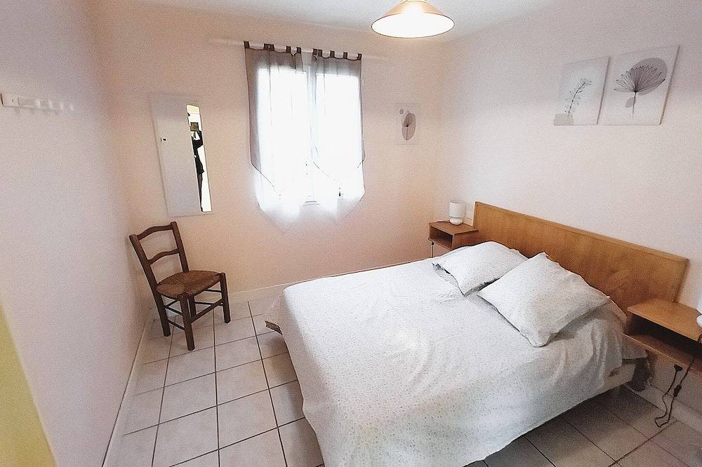Villa 6-8 pers avec piscine  dans le village médiéval de Loubressac in Loubressac, Lot