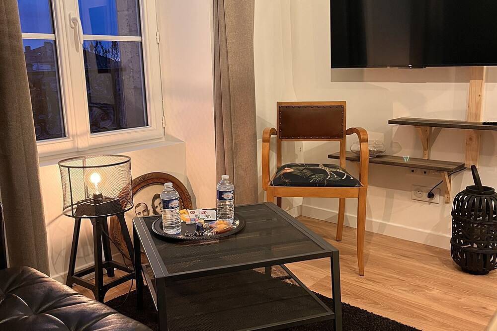 Ganze Wohnung, Charmant Appartement in Angoulême, Charente