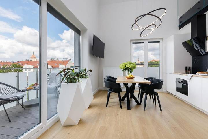Ferienwohnung für 4 Personen, mit Balkon und Terrasse sowie Ausblick