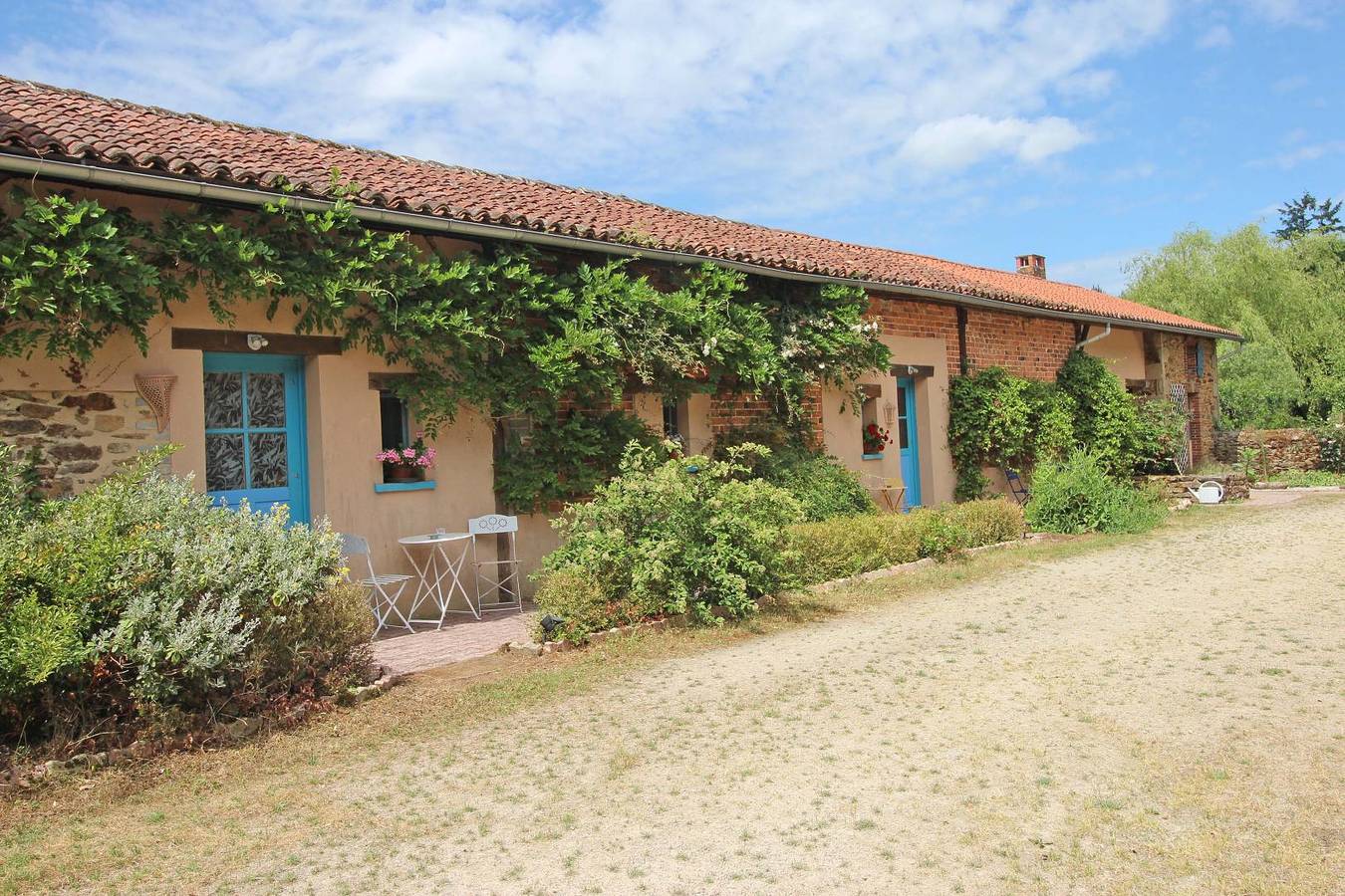 B&b for 3 People in Saint-Victurnien, Haute-Vienne