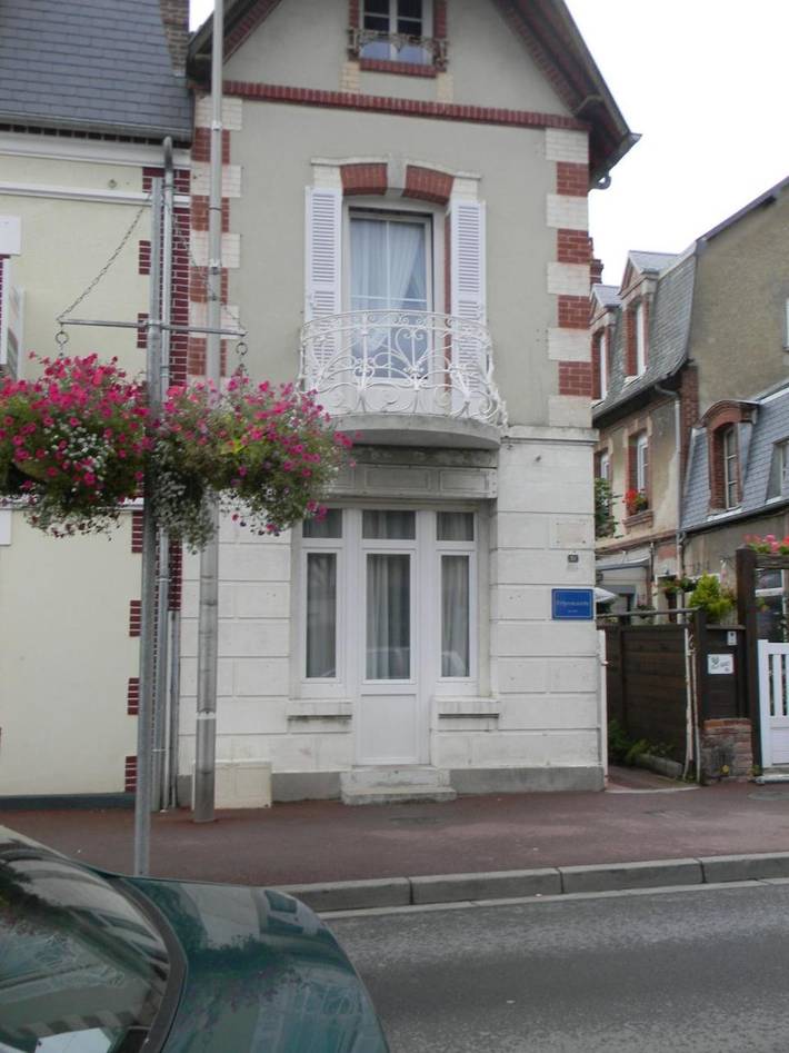 Maison d’hôte pour 2 personnes, avec Terrasse ainsi que Jardin et Vue
