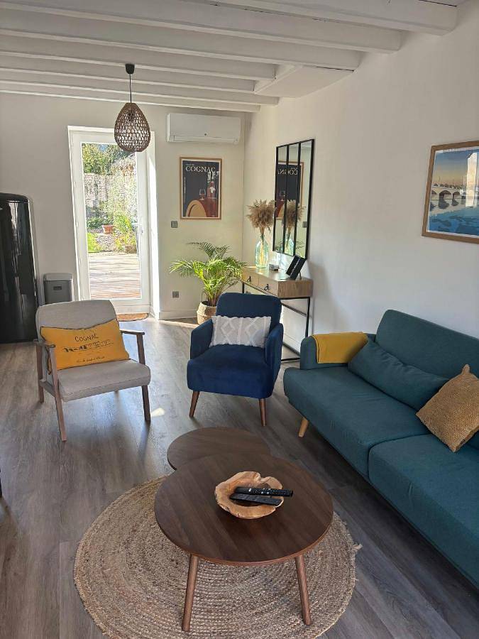 Location de vacances pour 6 personnes, avec terrasse à Saint-Brice - 2