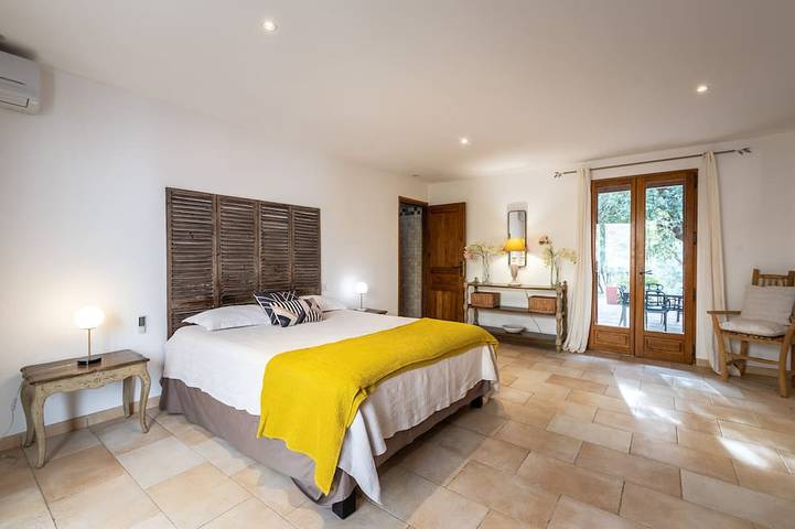 Villa pour 6 personnes, avec jardin ainsi que terrasse et jacuzzi à Monticello - 2