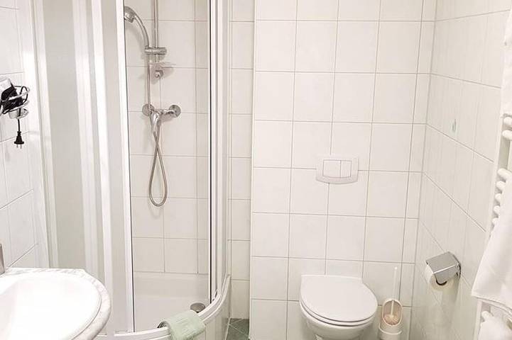 Doppelzimmer - Longstay - Gasthof - Pension Roseggerhof in St. Kathrein am Hauenstein, Steirerland