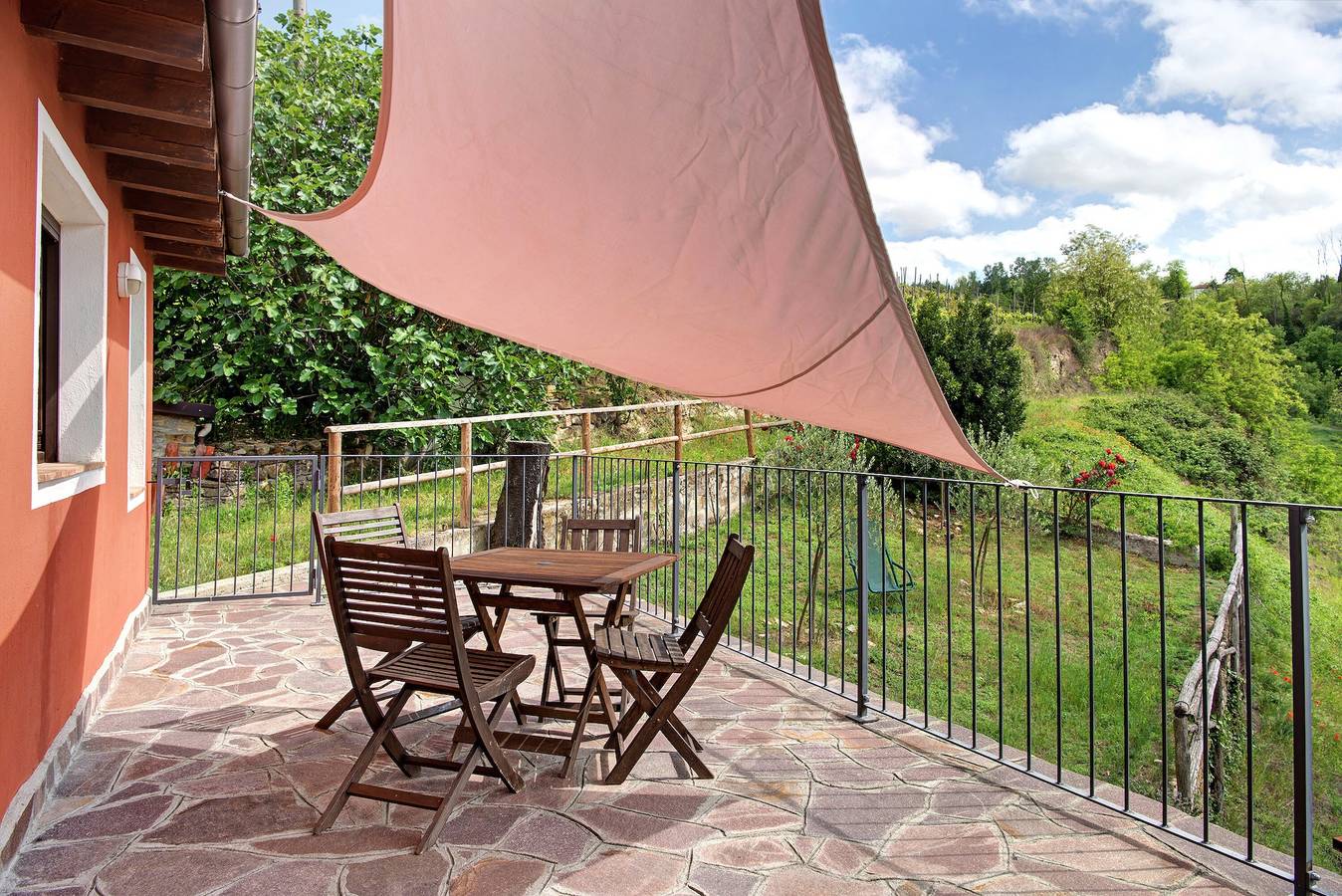 Cottage Relax – Romantische Privatsphäre zwischen Weinbergen in der Alta Langa – Tenuta Monteoliveto in Vesime, Langhe
