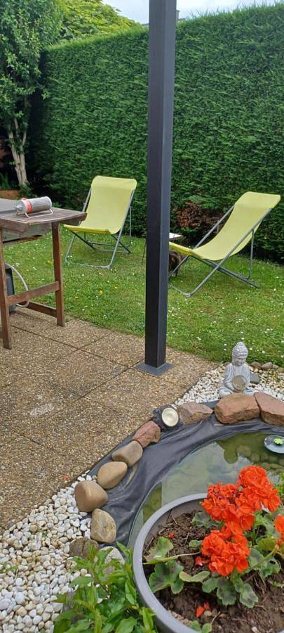 Gîte pour 2 personnes, avec terrasse ainsi que vue et jardin, animaux acceptés à Horbourg-Wihr - 3