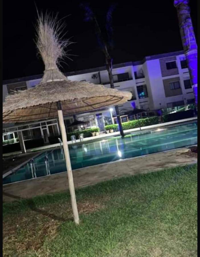 Appartement de vacances pour 9 personnes, avec bassin pour enfant et piscine ainsi que vue et jardin - 1