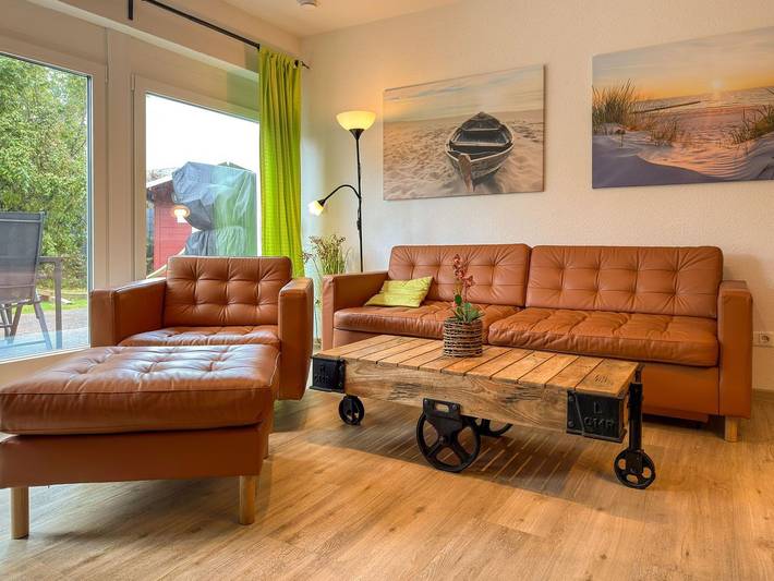 Ferienwohnung für 4 Personen, mit Terrasse und Garten in Norddeich