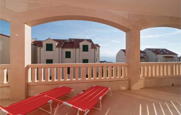Gîte pour 6 personnes, avec Terrasse à Bol - 3