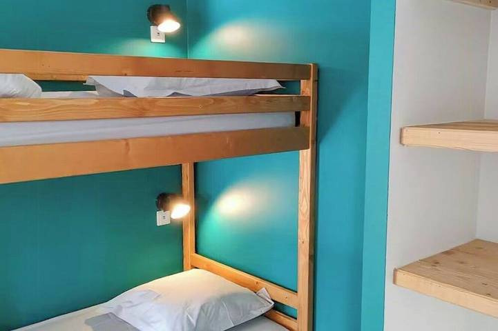 Apartamento entero, Apartamento con vistas al lago de Serre Ponçon in Savines-le-Lac, Parque Nacional de los Ecrins