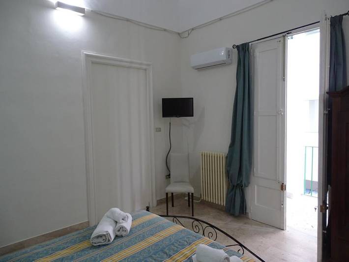 Chambre d’hôte pour 3 personnes, avec vue et terrasse à Parabita - 3