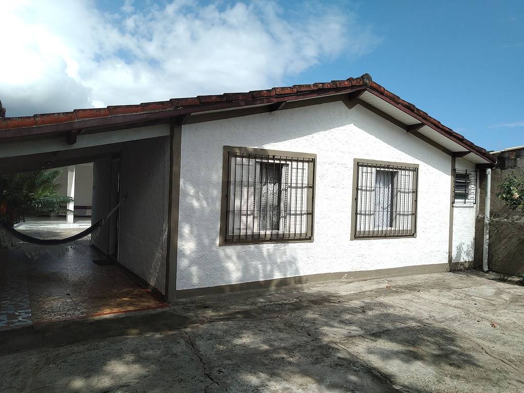 Haus mit Grill 500 m vom Strand Variable Werte In Der Jahreszeit in Caraguatatuba, Região Metropolitana do Vale do Paraíba e Litoral Norte