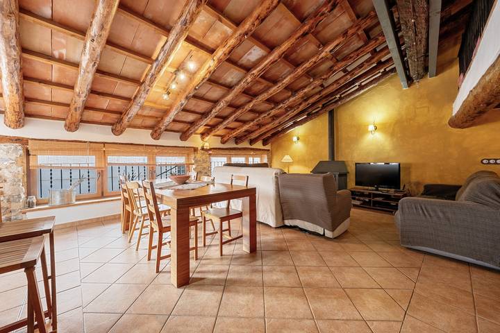Casa rural para 13 personas, con balcón en Cataluña - 3