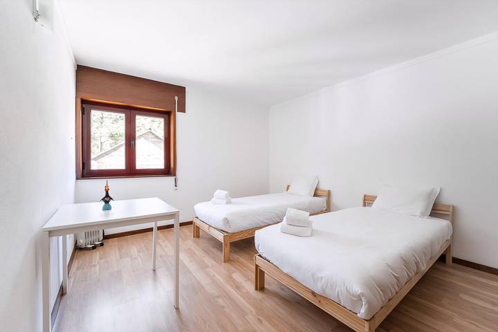 Location de vacances pour 8 personnes, avec Balcon dans Marinhas - 3