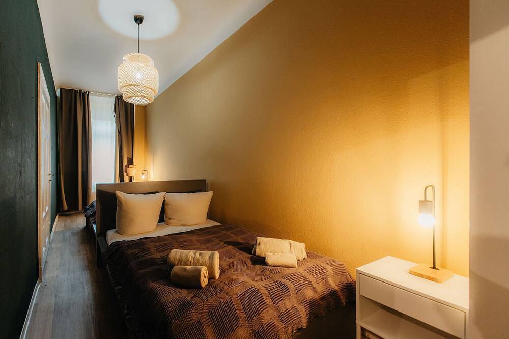 Apartamento entero, *Grand Botanical* 4-room apartment with kitchen - Luga Homes - Townhouse in Leipzig Mitte, Leipzig