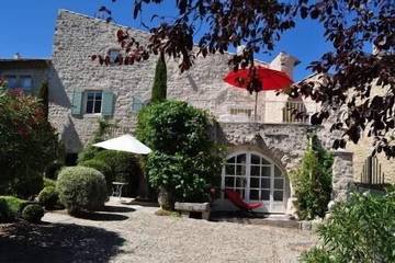 Gîte pour 2 personnes, avec balcon à La Garde-Adhémar
