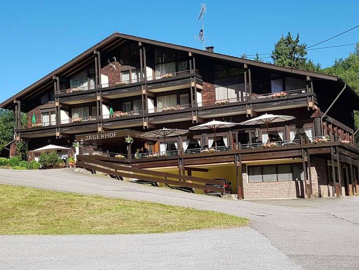 Hotel für 2 Personen, mit Balkon und Terrasse sowie Garten und Ausblick in Schömberg - 2