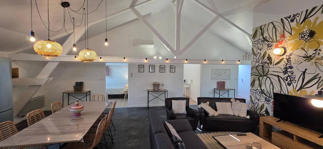 Location de vacances pour 8 personnes dans Cormery
