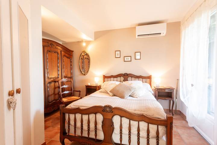Le Mélomane - Maison climatisée avec jardin clos in Montfrin, Région de Nîmes