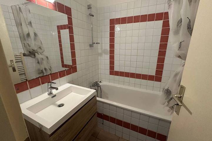 Gîte pour 4 personnes dans Plage du Port (Les Saintes-Maries-de-la-Mer) - 2