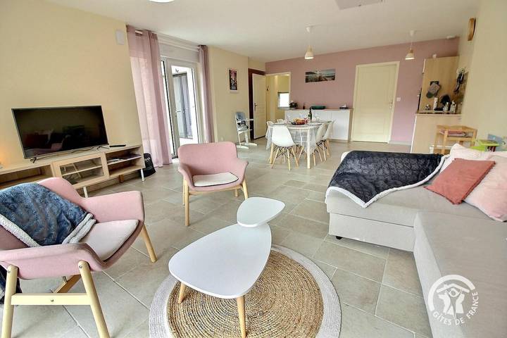 Gîte pour 4 personnes, avec Terrasse ainsi que Jardin et Vue à Plouër-sur-Rance - 2