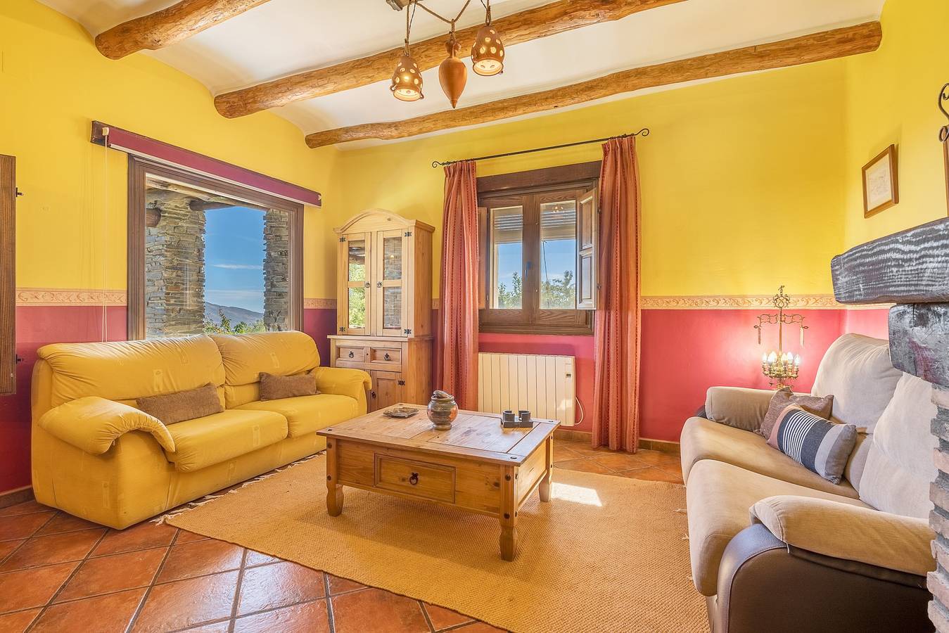 Finca 'Cortijo Jiménez' mit Bergblick, privatem Pool und Wlan in Pitres, La Taha