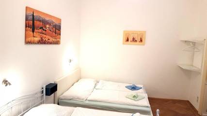 Holiday Letting for 5 People in Vienna City Center, Vienna, Photo 3
